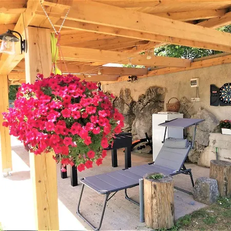 Salvia - House With Pool - Ferienhaus *