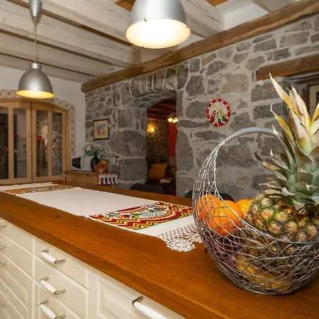 Ferienhaus Salvia - House With Pool -