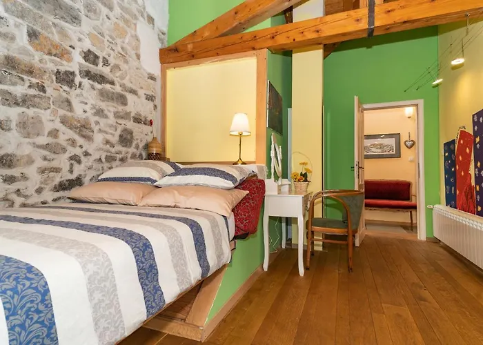 別荘 Salvia - House With Pool - Jurdani