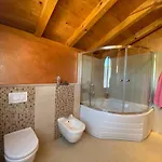 Case de vacanță Salvia - House With Pool - Jurdani