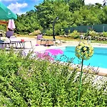 Salvia - House With Pool - *