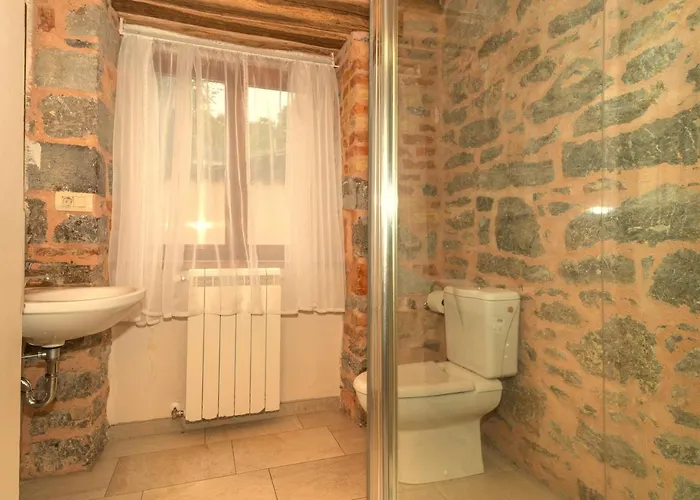 Salvia - House With Pool - 度假居 *